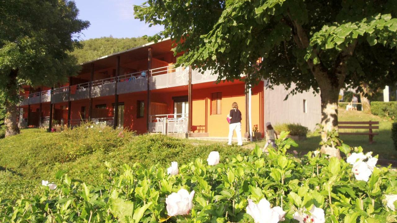 Vvf Sud Aveyron Hotel Brusque Exterior photo